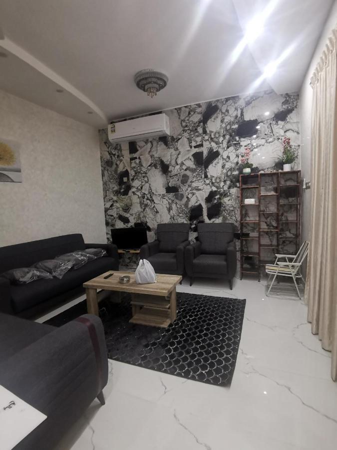Highness Villa Низва Екстериор снимка