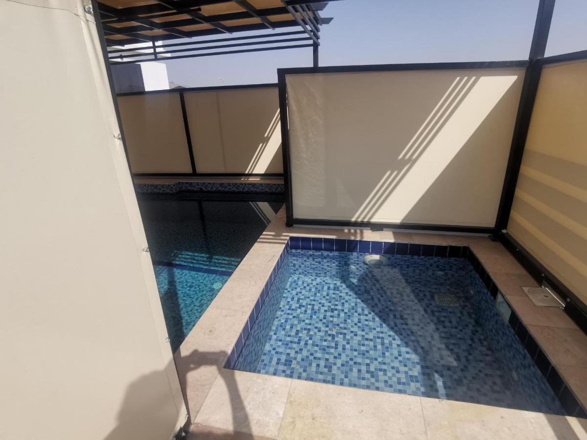 Highness Villa Низва Екстериор снимка